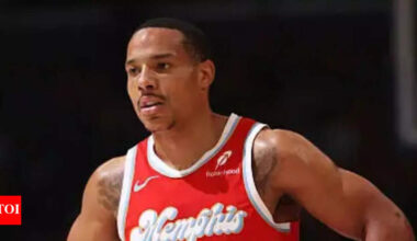 “We locked in forever”- Memphis Grizzlies’ Ja Morant gets emotional after his teammate Desmond Bane gets traded to Orlando Magic | NBA News