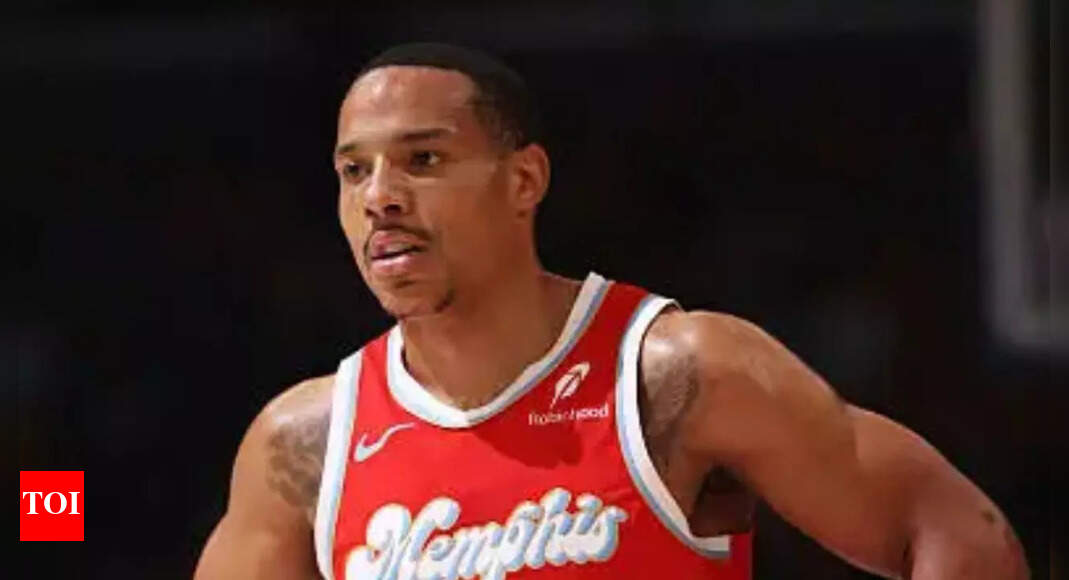 “We locked in forever”- Memphis Grizzlies’ Ja Morant gets emotional after his teammate Desmond Bane gets traded to Orlando Magic | NBA News