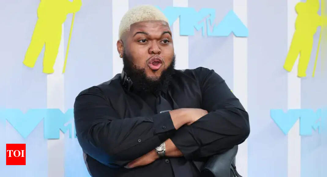 Druski graces Paycom Center for some Game 1 action between the Oklahoma City Thunders and the Indiana Pacers | NBA News