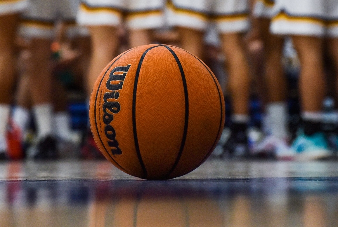 Santa Clarita Volunteer Youth Basketball Coaches Needed