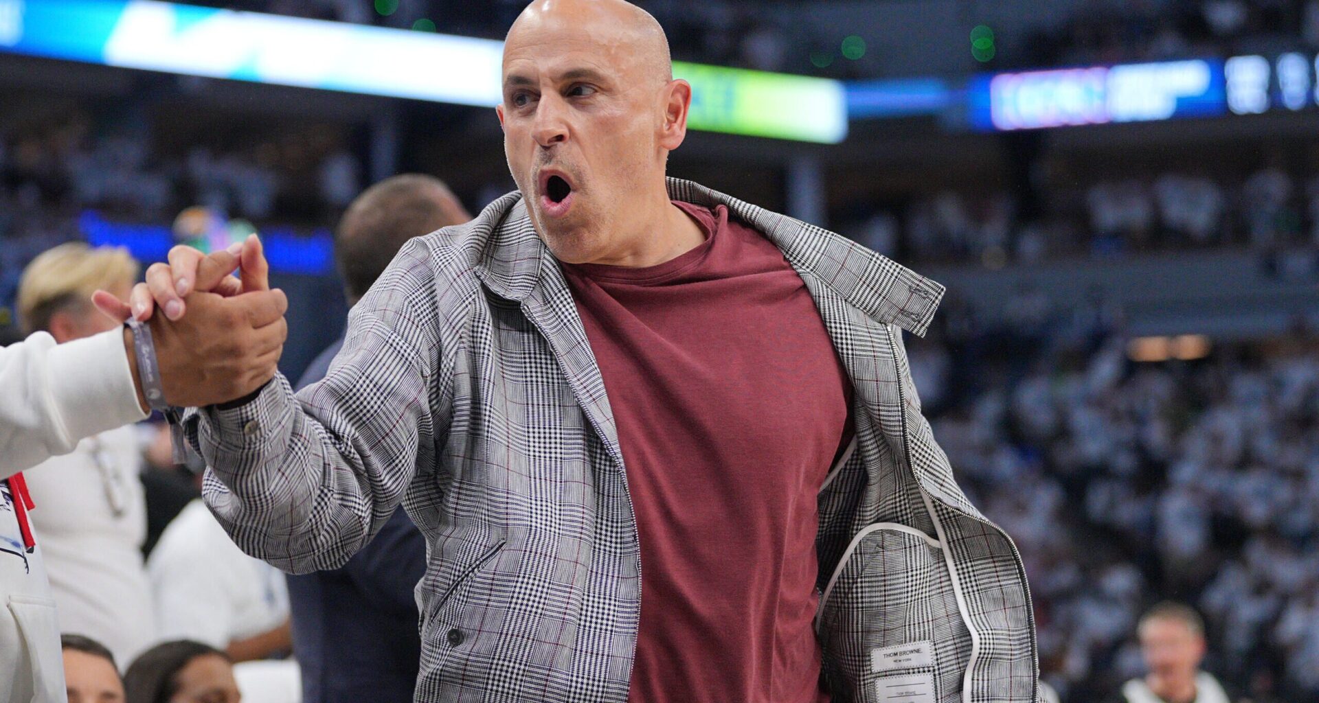 Lore, A-Rod Re-Up on Threat to Privately Fund New Timberwolves Arena