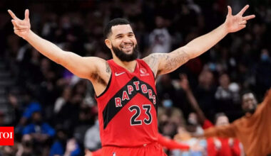 Former Toronto Raptors star Fred VanVleet signs $50 million deal with Houston Rockets for 2 years | NBA News