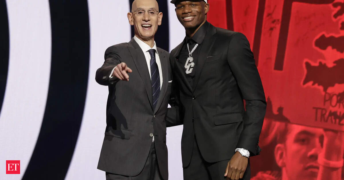 Memphis Grizzlies trade four picks to land Cedric Coward at No. 11