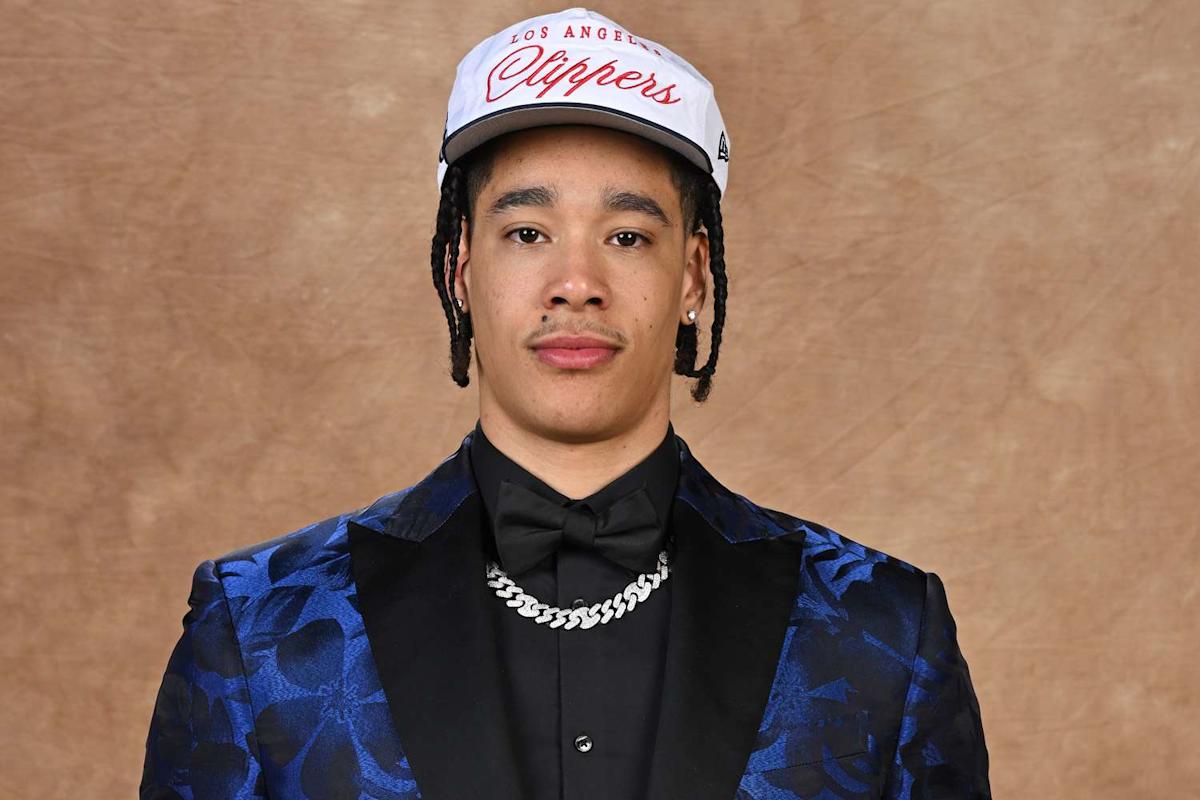 Yanic Konan Niederhauser Goes Viral After Having to Sprint Down to the Stage When Selected During NBA Draft