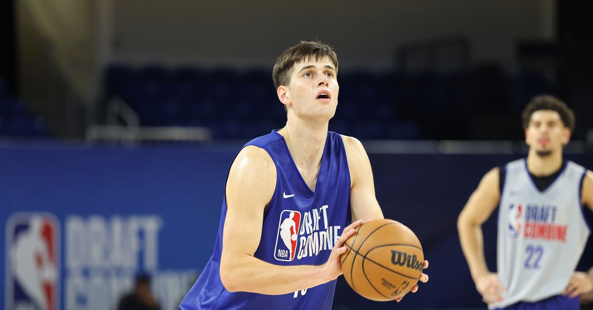 Warriors draft Australian forward at No. 52