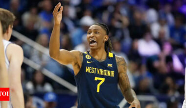 Javon Small's grandfather bursts into tears of joy after grandson gets drafted to Memphis Grizzlies | NBA News