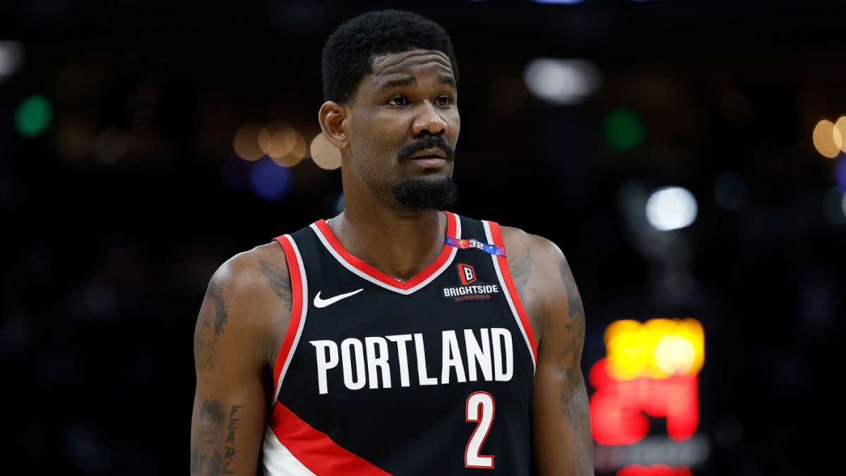 Deandre Ayton finalizing buyout with Trail Blazers, set to become free agent, per report