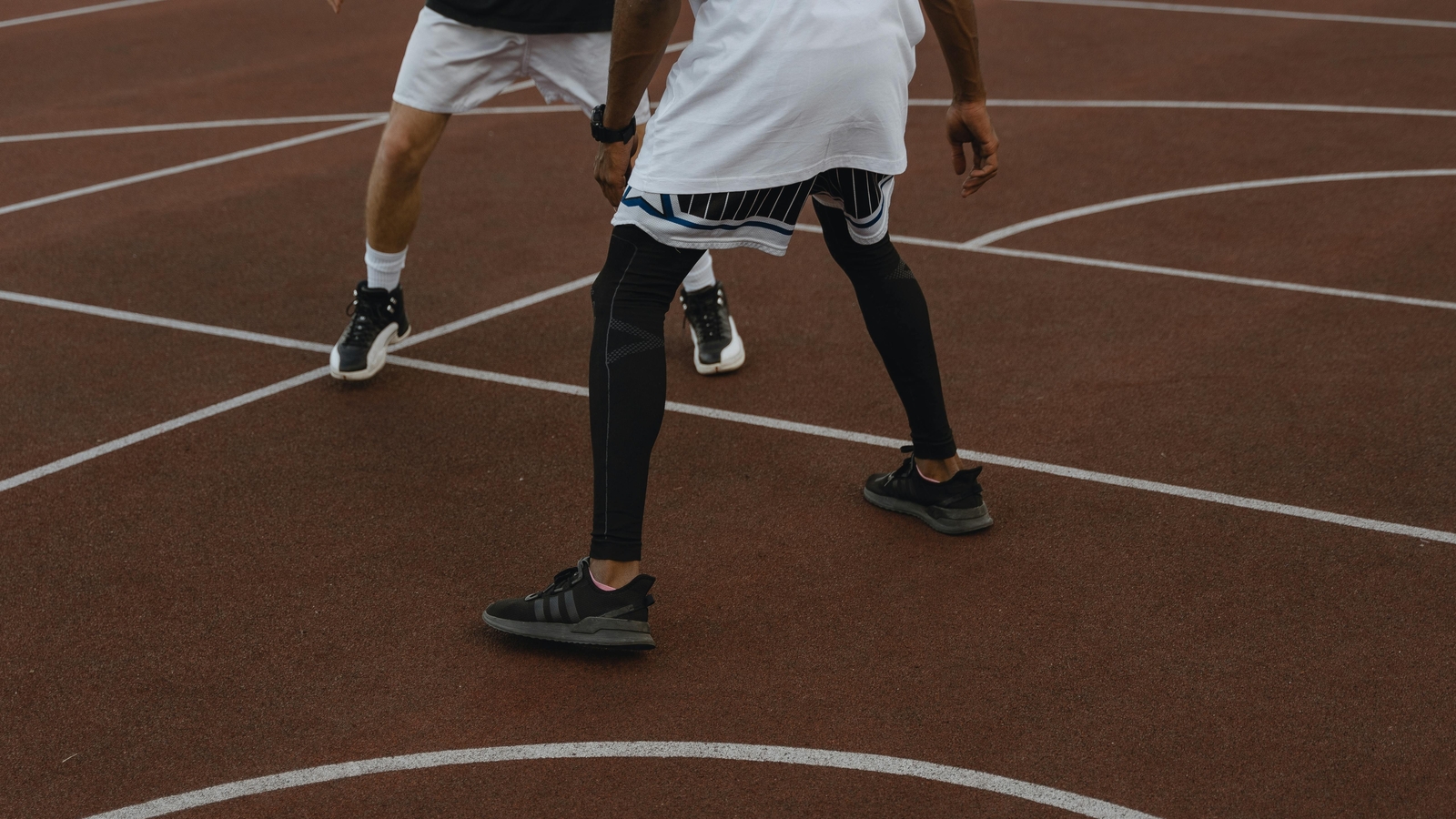 High-performance basketball shoes to score on and off the court; Our top 8 picks | Health