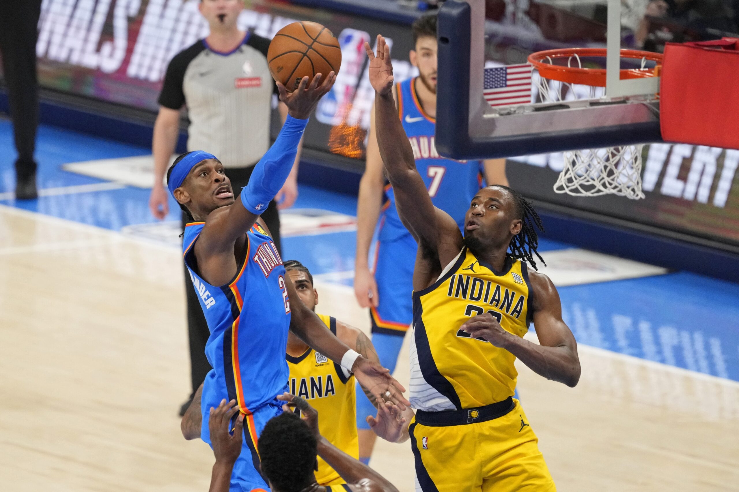 Oklahoma City Thunder guard Shai Gilgeous-Alexander (2) shoots the ball against Indiana Pacers forward Isaiah Jackson (22) during the second half during game two of the 2025 NBA Finals at Paycom Center.