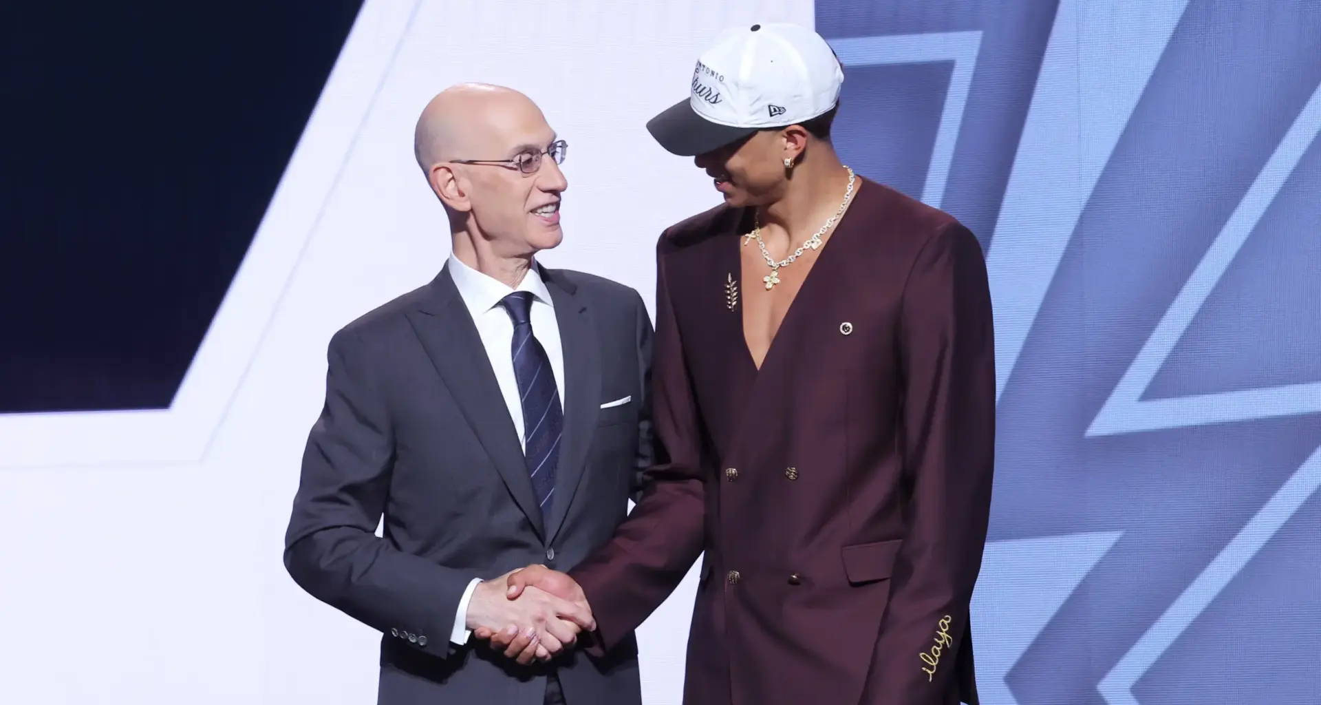 Carter Bryant vows to conquer Rookie of the Year as he embraces Spurs' legacy of greatness