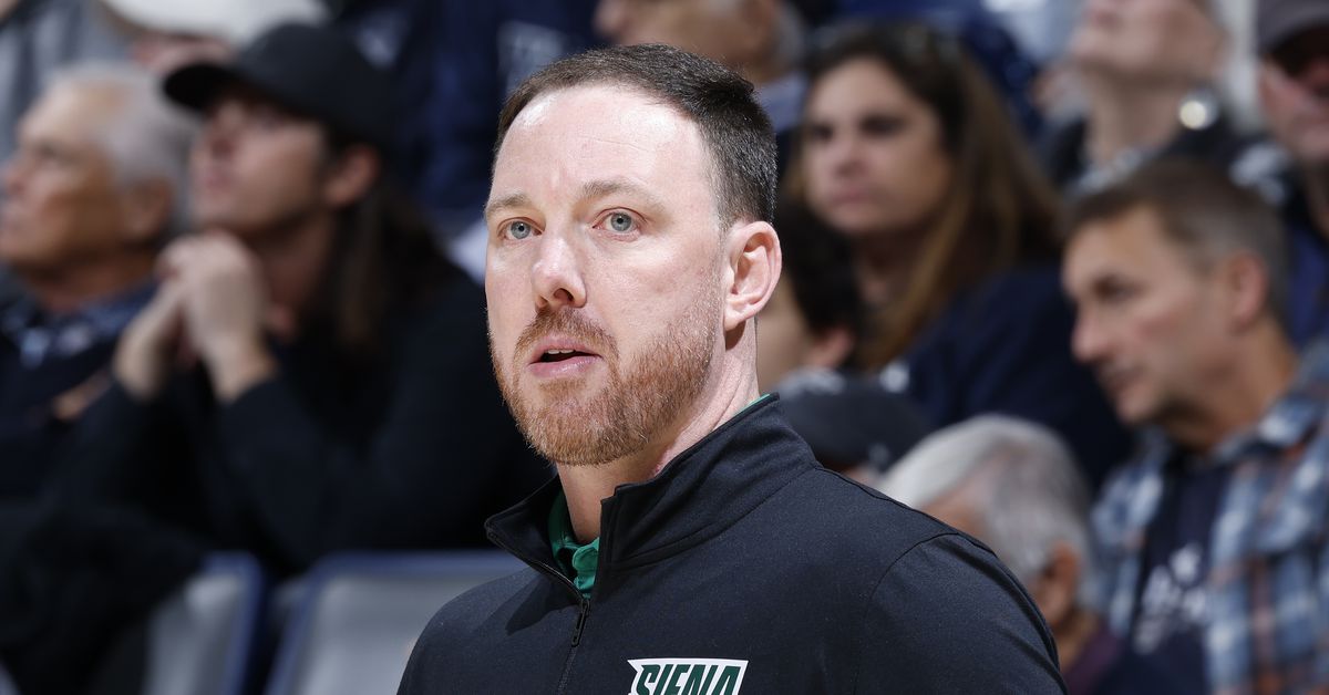 Syracuse Orange men’s basketball: Orange should not schedule Siena next season