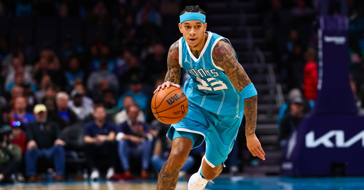 NBA Free Agency 2025 Tracker: Signings and Trades