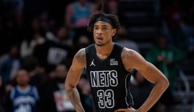 Which center do you think the Lakers should acquire?