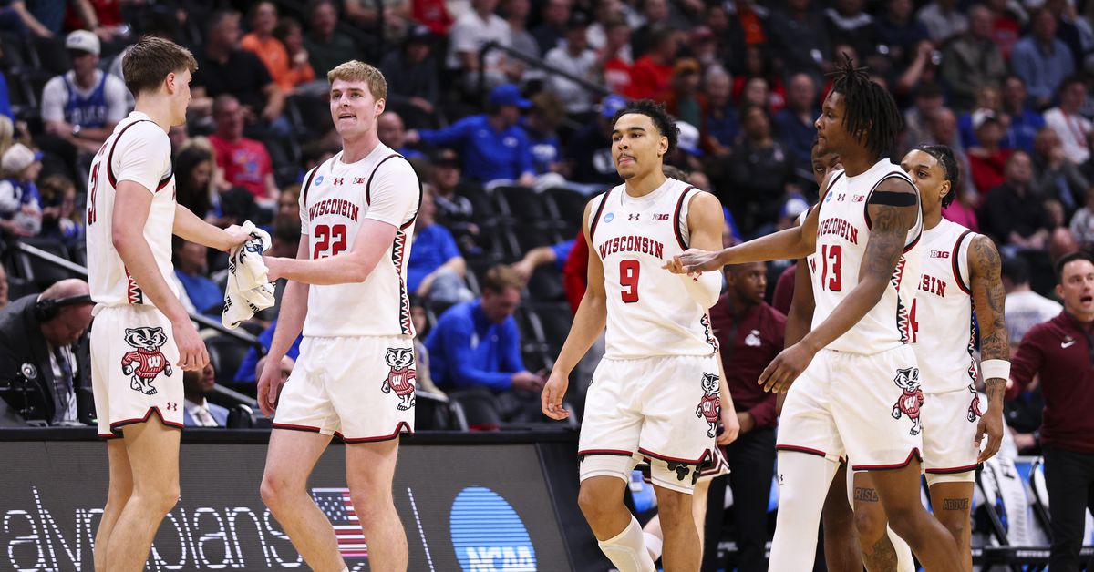 Badgers news: Steven Crowl, John Tonje reunited on the Utah Jazz