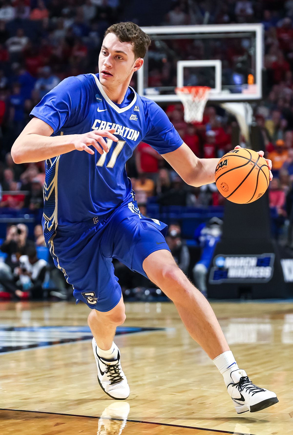 Louisville v Creighton