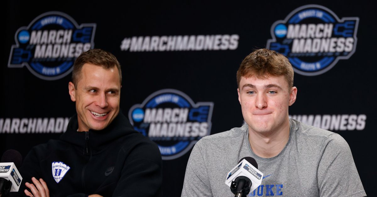 Latest Brotherhood Podcast: Scheyer And A Fan Q&A