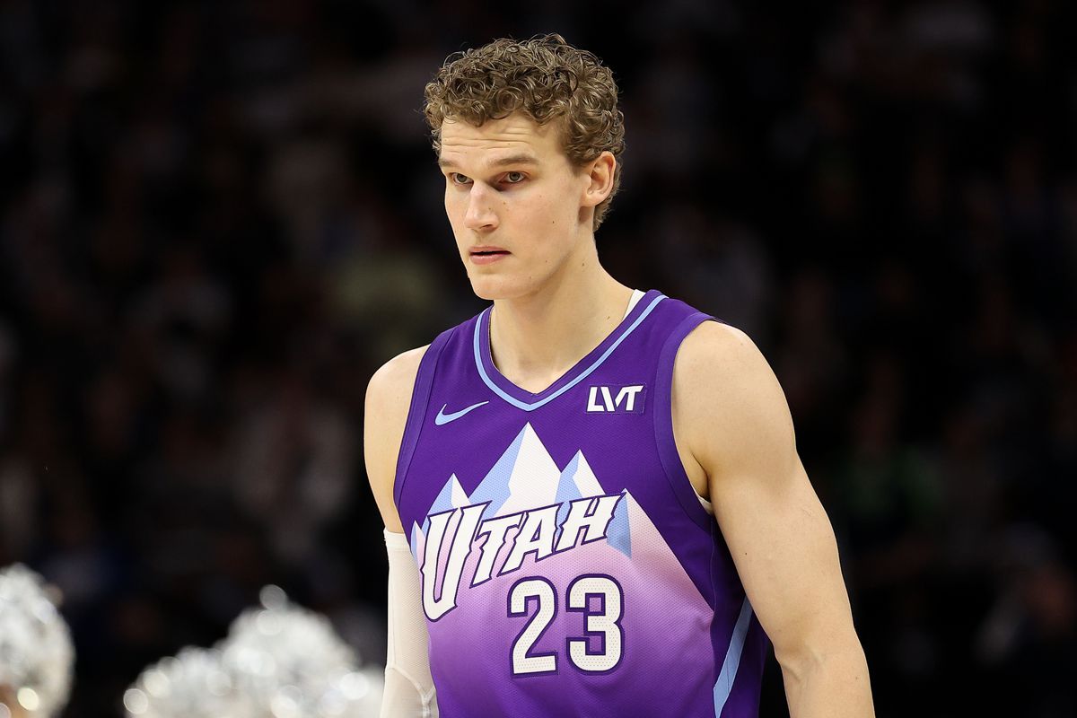 Utah Jazz v Minnesota Timberwolves