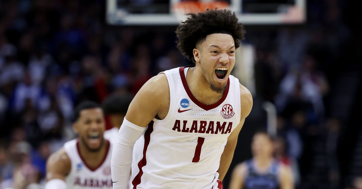 NBA Free Agency: Bucks sign All-American guard Mark Sears to a two-way contract