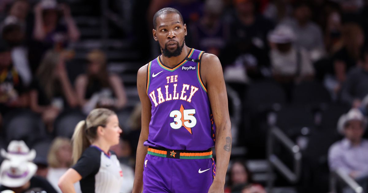 NBA trade rumors: 2 Kevin Durant suitors emerge, latest Giannis update, and Cavs star available