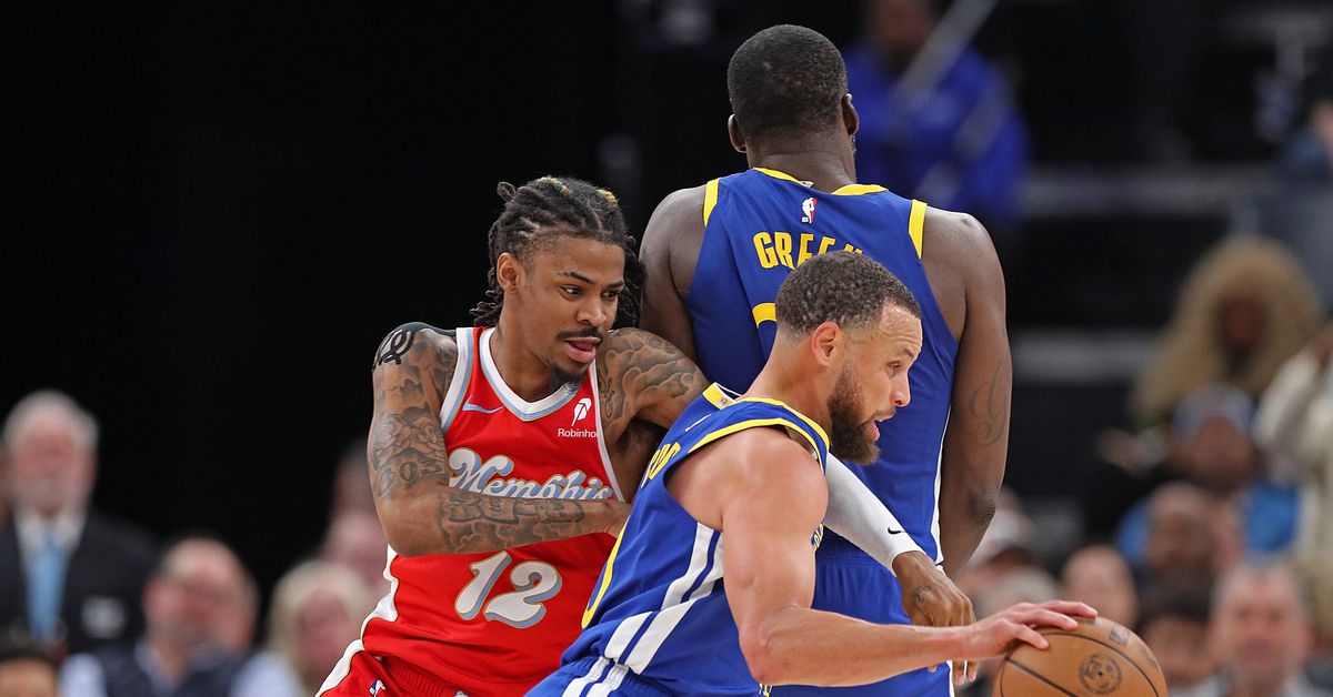NBA scores: Steph Curry’s 52 leads Warriors past Ja Morant, Grizzlies