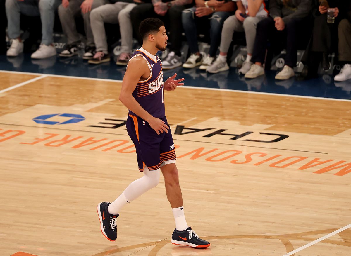 Phoenix Suns v New York Knicks