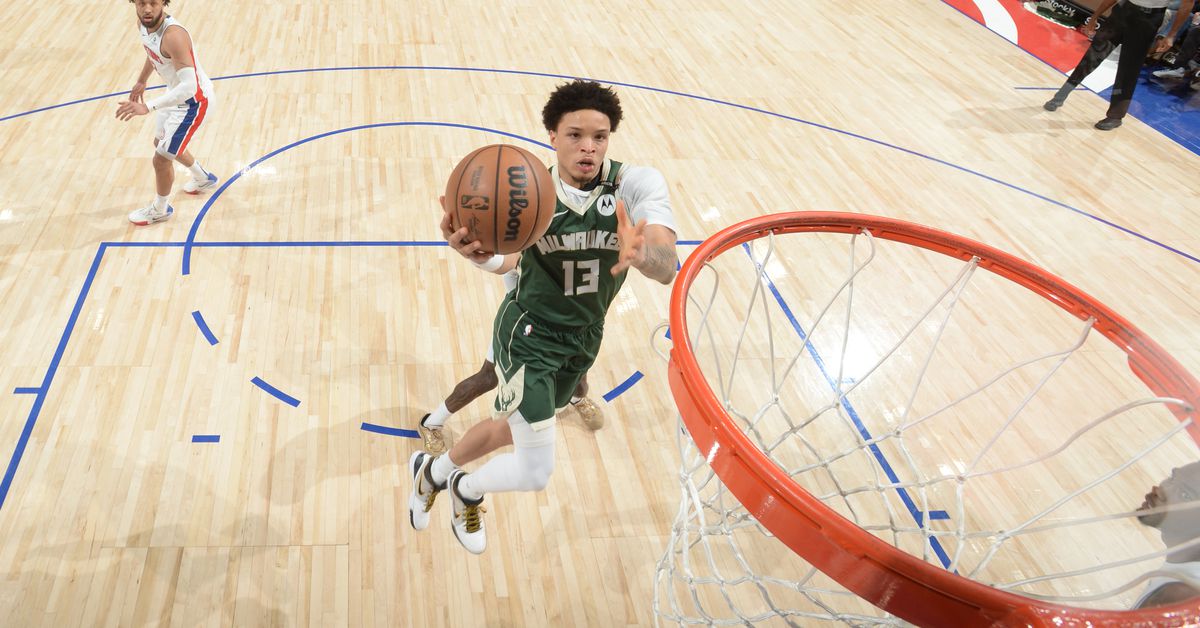 NBA Free Agency: Milwaukee Bucks extend qualifying offer to RFA Ryan Rollins