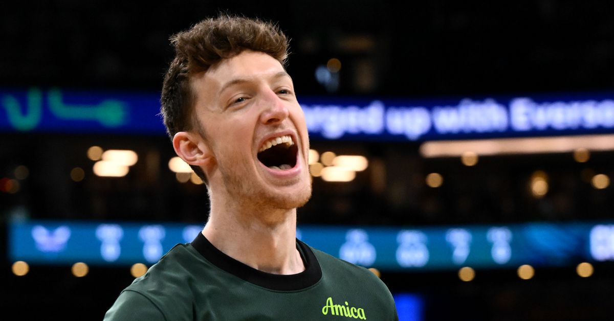 Celtics free agents rave about Boston experience: “Anyone would love to be here”