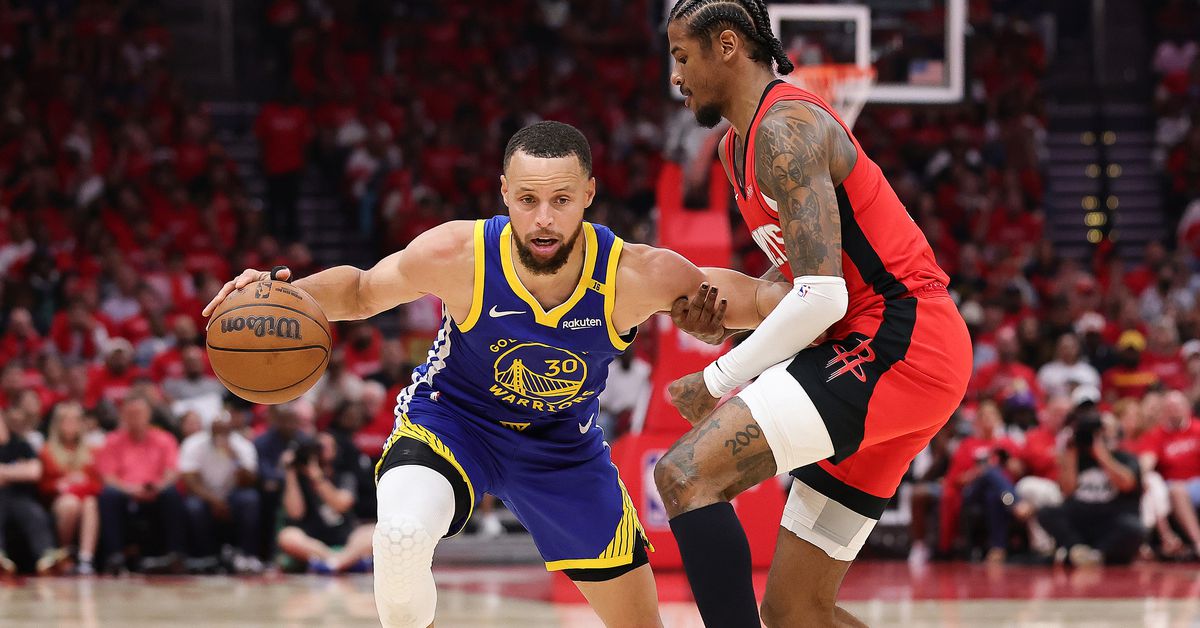 Warriors give young Rockets a taste of playoff basketball as they draw first blood in 95-85 Game 1 win