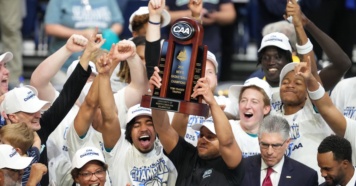 Unique, talented transfer class has Takayo Siddle’s UNC Wilmington poised for continued success