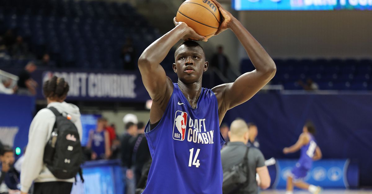 If this player falls to 10, the Suns win the Kevin Durant trade