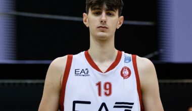 Kentucky Basketball is recruiting a 7-foot-3 Italian Luigi Suigo