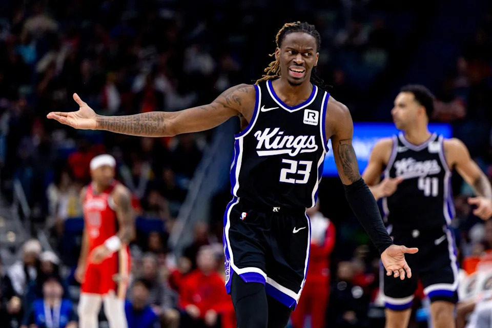 Sacramento Kings guard Keon Ellis (23) reacts to a play against the New Orleans Pelicans during the second half at Smoothie King Center.Stephen Lew-Imagn Images