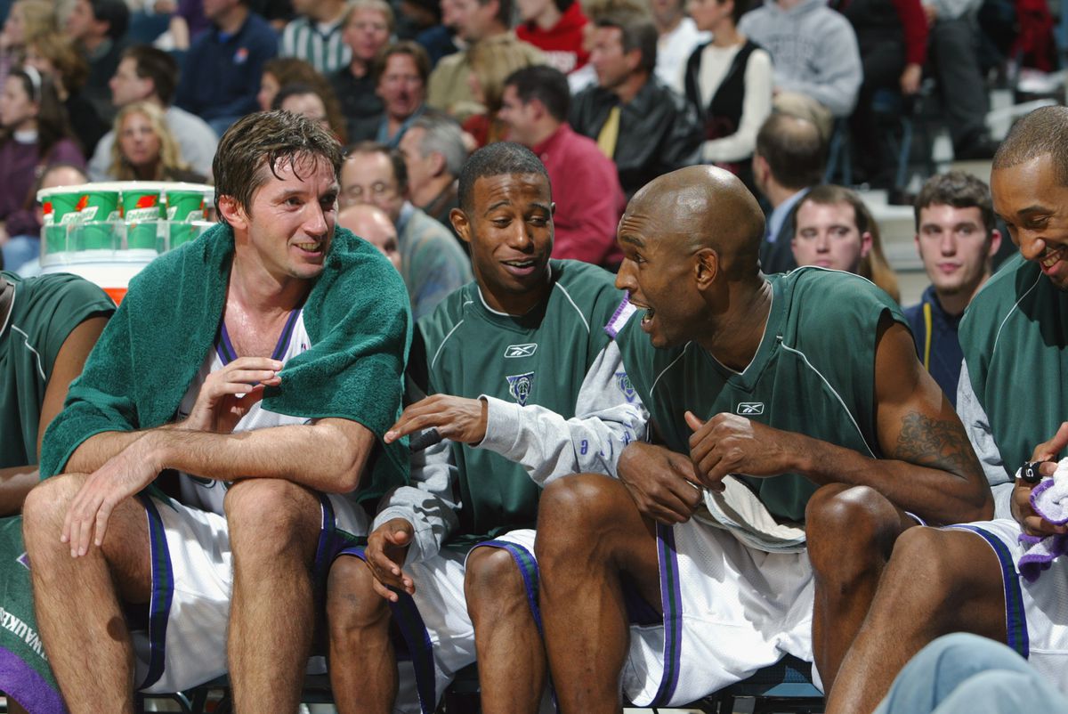 Toni Kukoc, T.J. Ford, and Joe Smith