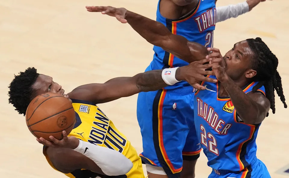 Indiana Pacers guard Bennedict Mathurin (00) goes up for a shot against Oklahoma City Thunder guard Cason Wallace (22) on Wednesday, June 11, 2025, during Game 3 of the NBA Finals at Gainbridge Fieldhouse in Indianapolis.