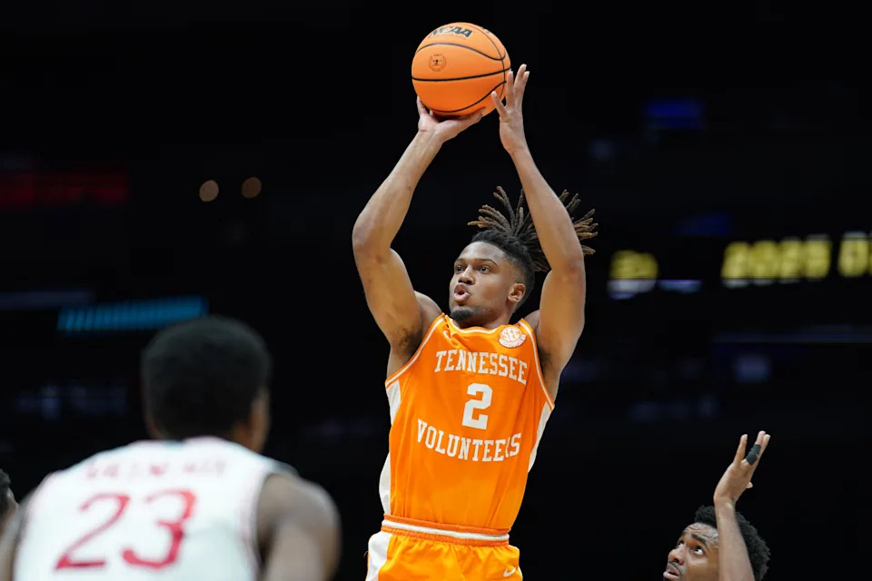 Mar 30, 2025; Indianapolis, IN, USA; Tennessee Volunteers guard Chaz Lanier (2) shoots the ball against the Houston Cougars in the first half during the Midwest Regional final of the 2025 NCAA tournament at Lucas Oil Stadium. Mandatory Credit: Robert Goddin-Imagn Images
