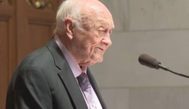 Winningest coach in Wisconsin basketball history Jerry Petitgoue dies at 84 | News