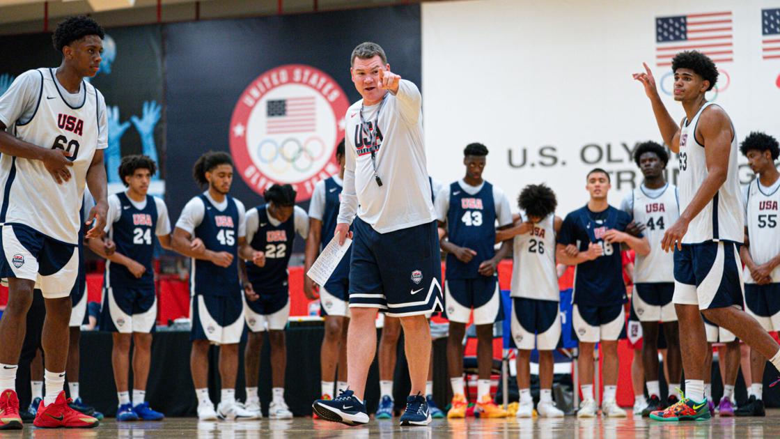UA's Tommy Lloyd helps build USA Basketball's U19 team