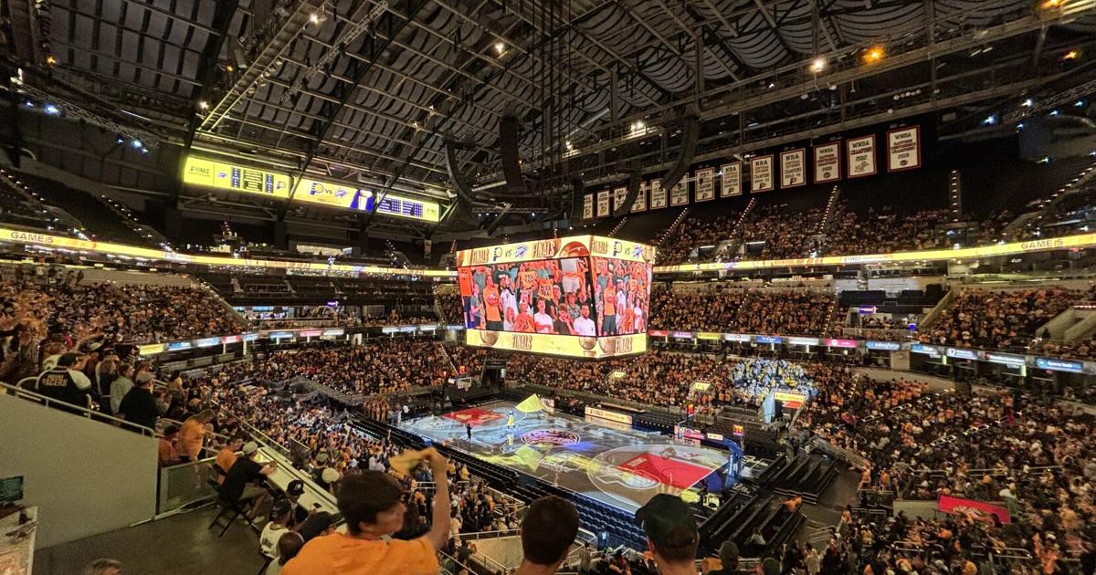 'In 49 states, it’s just basketball, but this is Indiana': Pacers fans try to enjoy the moment | Sports