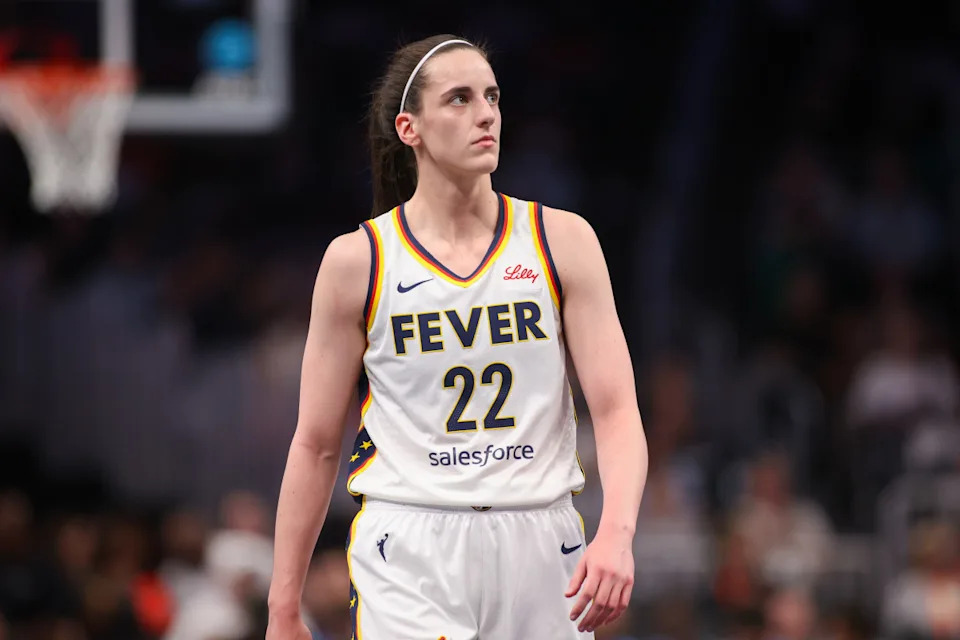 Indiana Fever guard Caitlin Clark (22).Brett Davis-Imagn Images