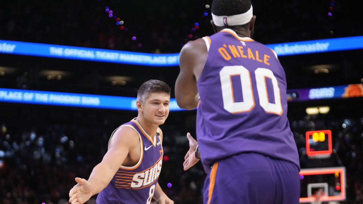 Phoenix Suns NBA free agency 2025 rumors, trade speculation, targets