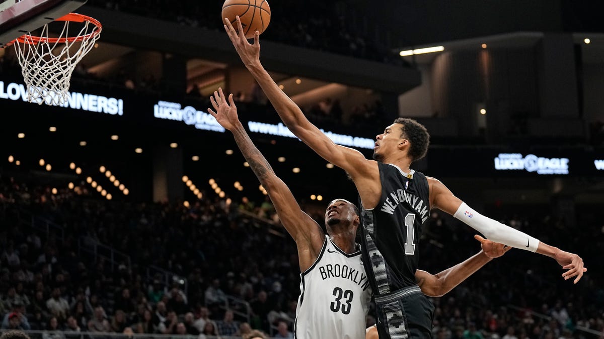 Nets' D'Angelo Russell is really high on Spurs' Victor Wembanyama
