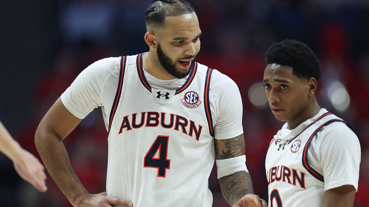 Johni Broome of Auburn to have NBA pre-draft workout with Phoenix Suns