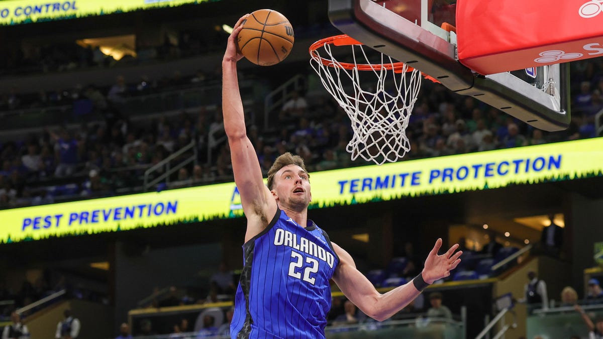 Orlando Magic try (and fail) to whip up nostalgia with new uniforms