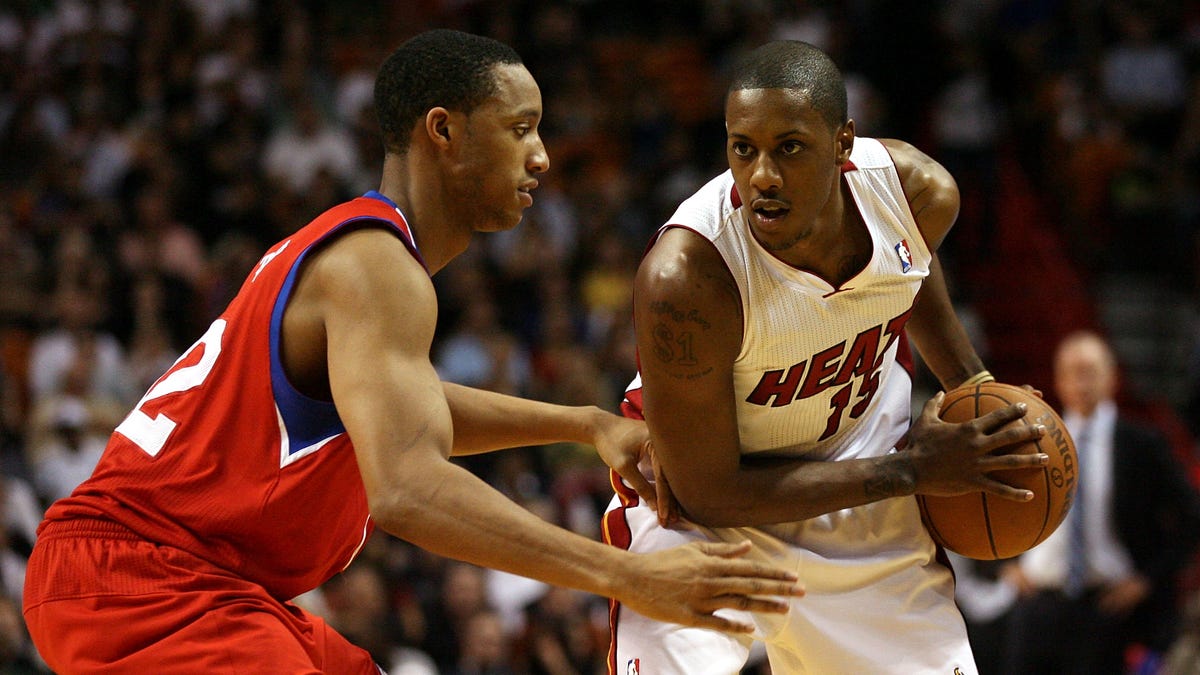 Sixers take Mario Chalmers at No. 16 in a re-draft of 2008