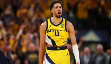 Pacers guard has leg issue