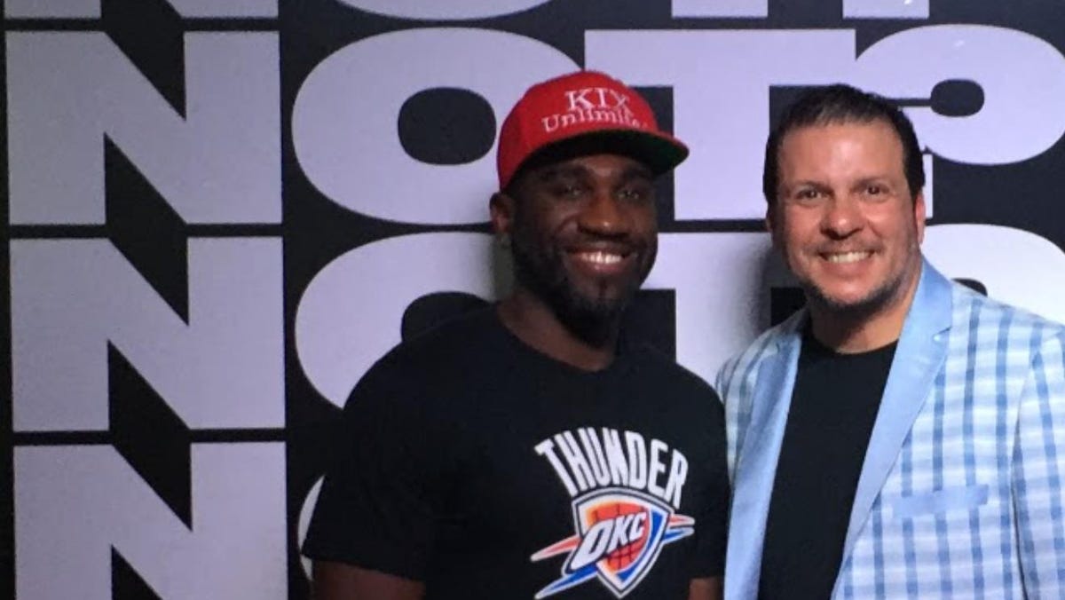 OKC Thunder fan brings attention to friend needing kidney transplant