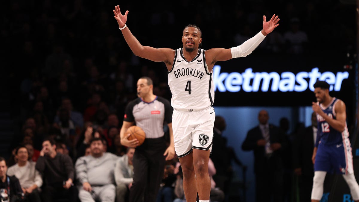 Dennis Smith Jr. working out for Sixers in veteran minicamp