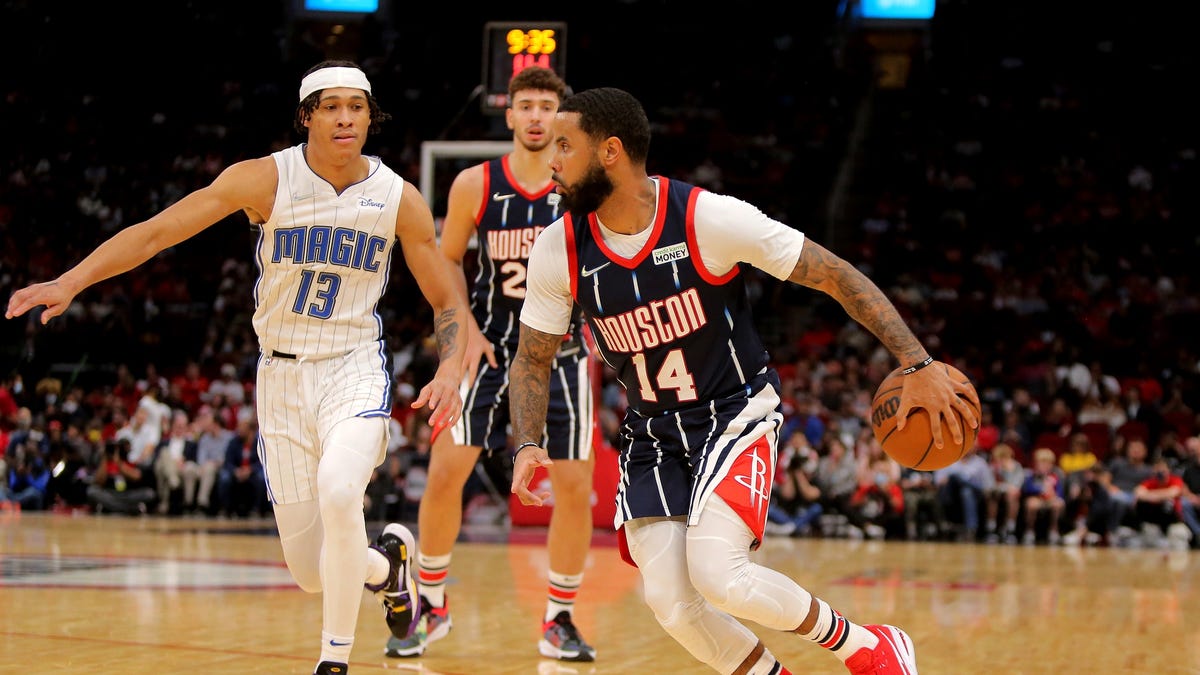 Former NBA guard DJ Augustin to join Rockets’ front office