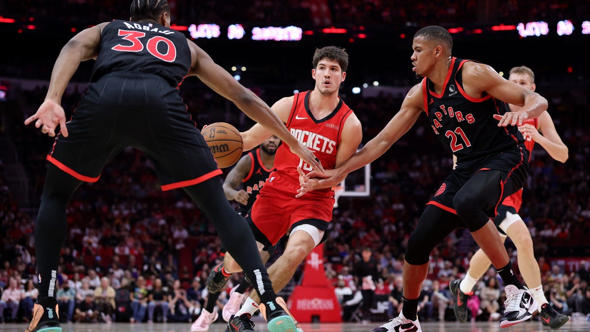 In 2025-26, Rockets reportedly plan to expand Reed Sheppard’s role