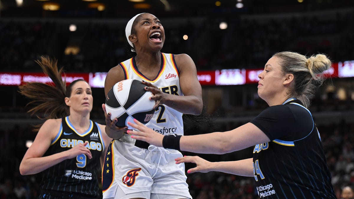How long can Indiana Fever keep Aari McDonald with a hardship contract?
